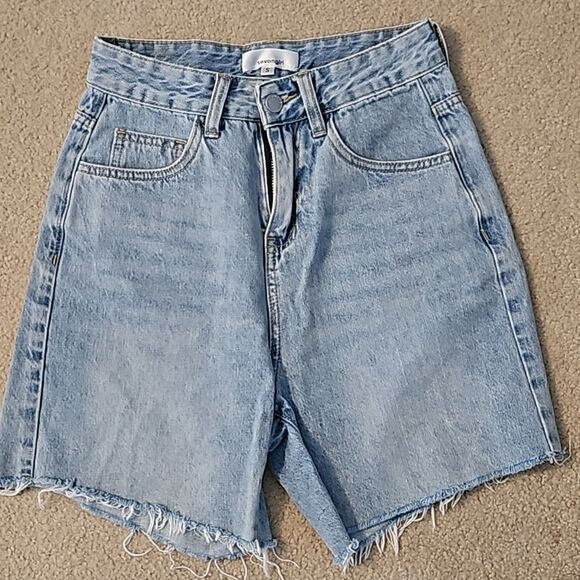 Boutique Boyfriend Style High Waisted Denim Short Jeans S - Picture 1 of 6